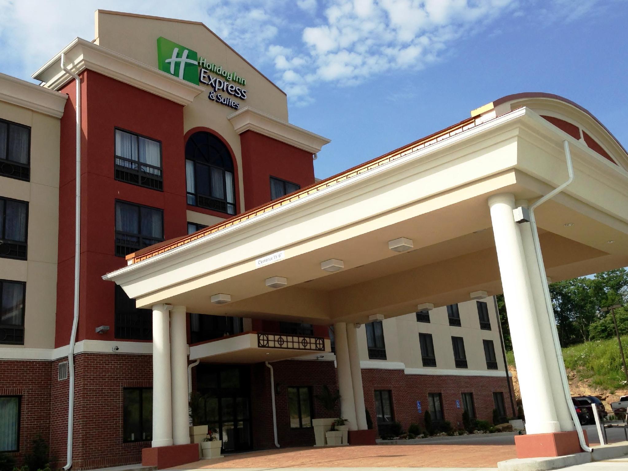 Holiday Inn Express & Suites Cross Lanes, An Ihg Hotel Exterior photo